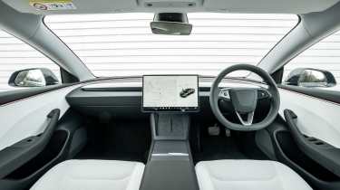 Tesla Model 3 - interior